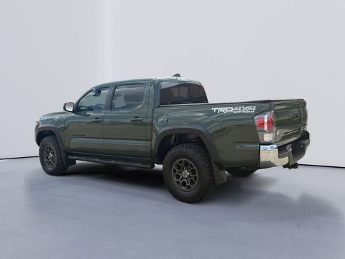 Used 2021 Toyota Tacoma TRD Off-Road image 5