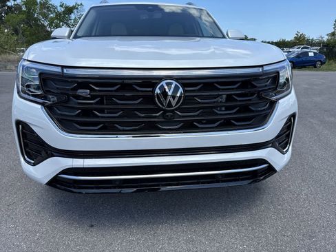 Used 2026 Volkswagen Atlas SEL Premium R-Line AWD/4WD image 23