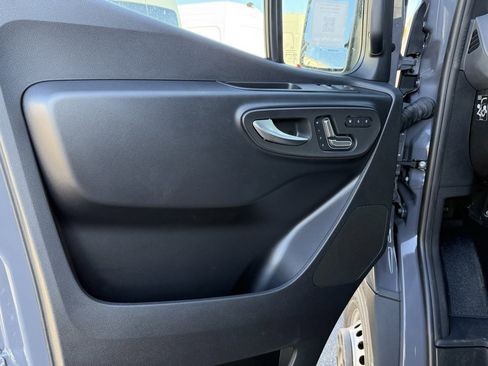 New 2025 Mercedes-Benz Sprinter 3500 image 17