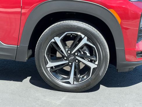 Used 2023 Chevrolet TrailBlazer RS w/ Convenience Package AWD/4WD image 16