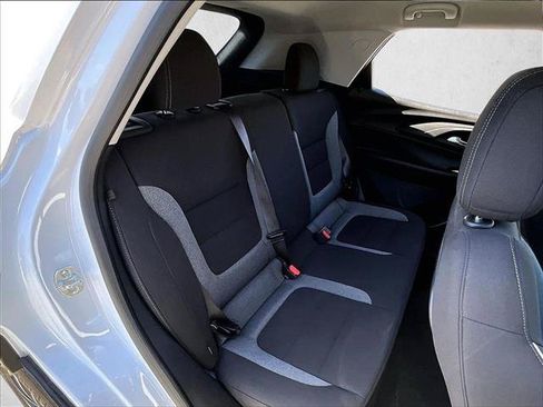 Certified 2025 Chevrolet TrailBlazer LT FWD image 28