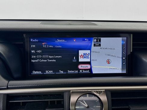 Used 2017 Lexus IS 300 AWD w/ Navigation System Package image 15