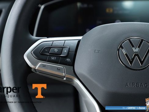 Used 2024 Volkswagen Jetta Sport image 21