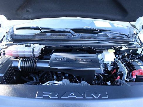 Used 2019 RAM 1500 Big Horn RWD image 21