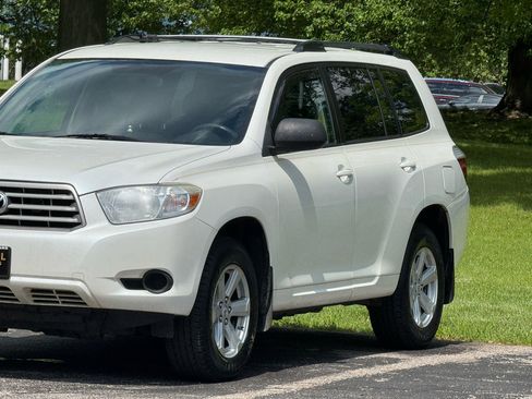 Used 2010 Toyota Highlander 2WD image 17