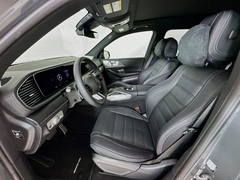 New 2026 Mercedes-Benz GLS 450 GLS 450 image 23
