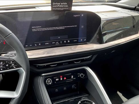 New 2025 Audi Q5 Premium Plus image 6