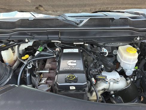 Used 2019 RAM 2500 Laramie AWD/4WD image 23