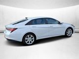 Used 2022 Hyundai Elantra SEL image 4