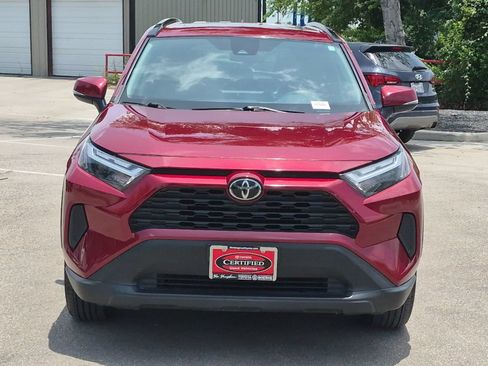 Certified 2022 Toyota RAV4 XLE w/ Convenience Package FWD image 8