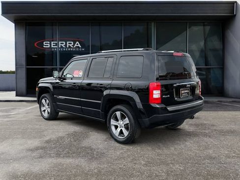 Used 2017 Jeep Patriot High Altitude AWD/4WD image 3