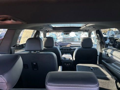 New 2026 Buick Enclave Sport Touring w/ Power Package image 13