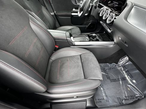 Certified 2025 Mercedes-Benz GLA 250 image 15