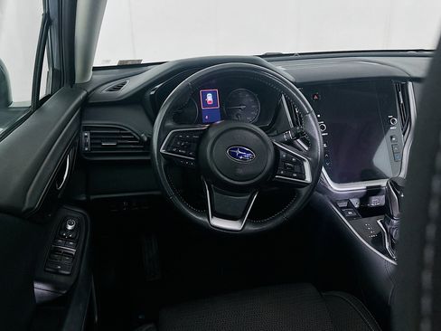 Used 2025 Subaru Outback Premium image 16