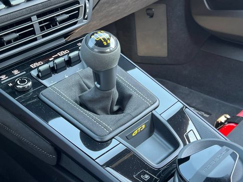 Certified 2024 Porsche 911 GT3 RWD image 30