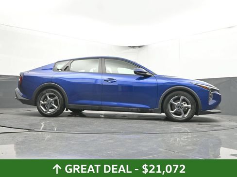 Used 2025 Kia K4 FWD image 37
