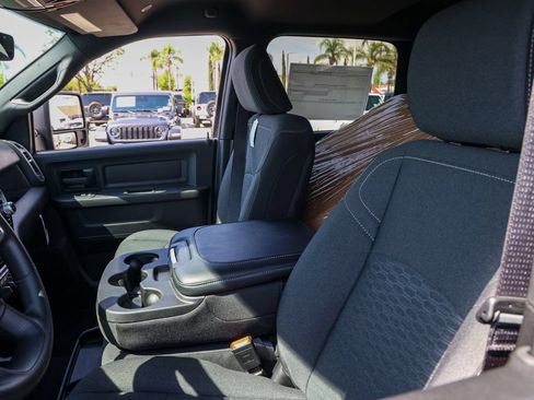 New 2026 RAM 2500 Tradesman AWD/4WD image 15