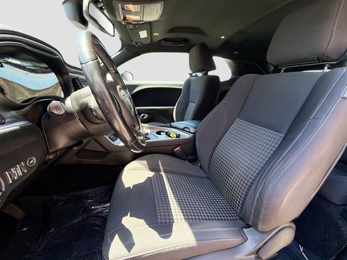 Used 2019 Dodge Challenger SXT w/ Blacktop Package RWD image 12