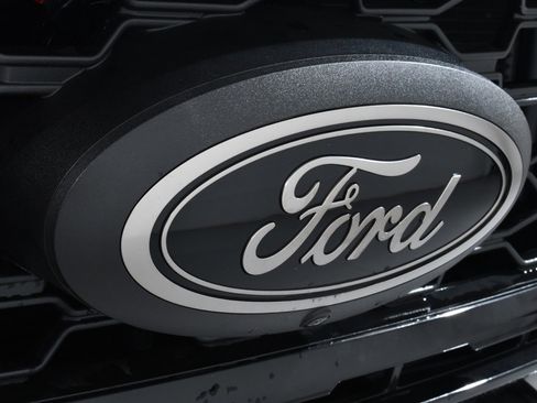 New 2026 Ford F350 Lariat w/ Black Appearance Package image 20