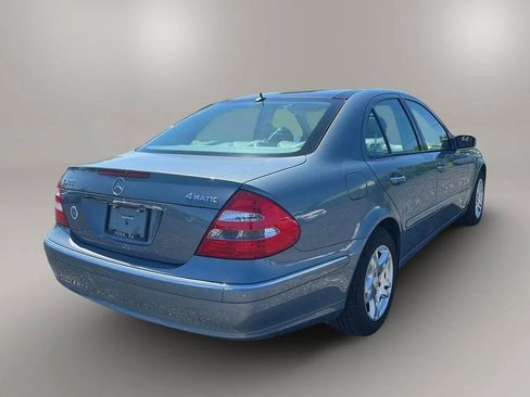 Used 2005 Mercedes-Benz E 320 4MATIC Sedan image 7
