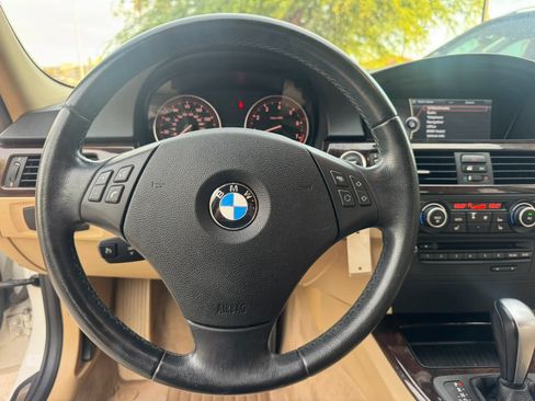 Used 2011 BMW 328i Sedan RWD image 20