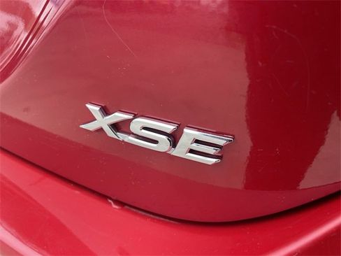 Used 2023 Toyota Camry XSE image 32