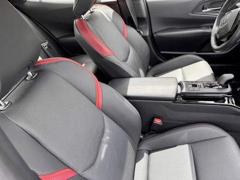Used 2024 Toyota Prius Prime FWD image 27
