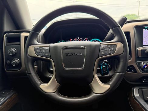 Used 2017 GMC Sierra 1500 Denali AWD/4WD image 18