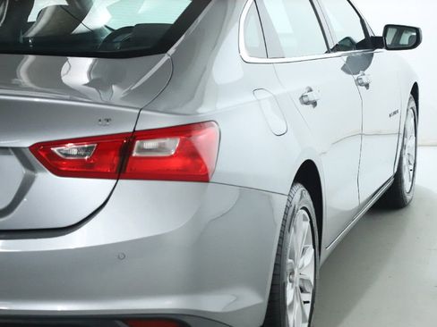 Used 2024 Chevrolet Malibu LT image 44