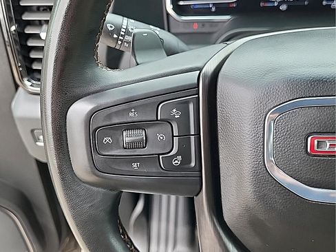 Used 2024 GMC Sierra 1500 AT4 w/ AT4 Preferred Package AWD/4WD image 18