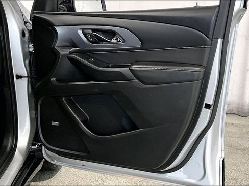 Used 2021 Chevrolet Traverse Premier w/ Redline Edition image 26