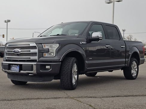 Used 2015 Ford F150 Platinum w/ Equipment Group 701A Luxury image 19