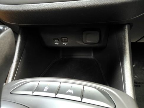 Used 2026 Buick Envista Preferred FWD image 45