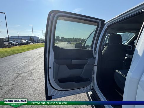 Used 2022 Ford F150 XLT w/ Equipment Group 302A High image 17