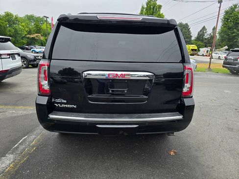 Used 2016 GMC Yukon Denali w/ Open Road Package AWD/4WD image 4