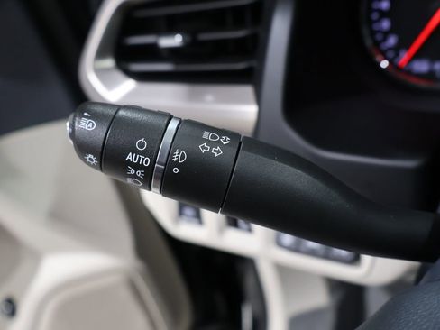 Used 2022 GMC Acadia Denali w/ Denali Ultimate Package image 44