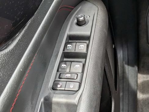 Used 2025 Jeep Compass Trailhawk AWD/4WD image 26