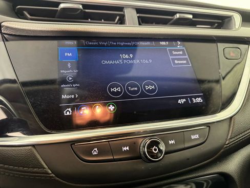 Used 2021 Buick Encore GX Preferred w/ Cold Weather Comfort Package image 19