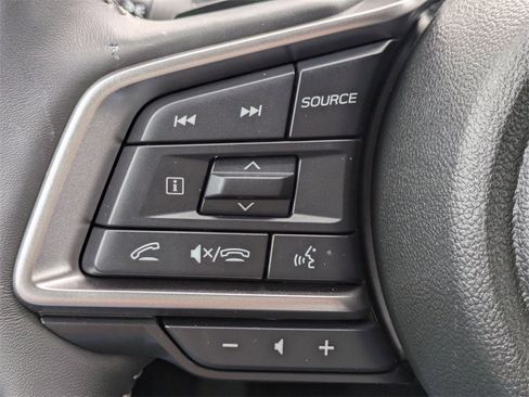 Used 2025 Subaru Outback Touring w/ Popular Package #2 image 28