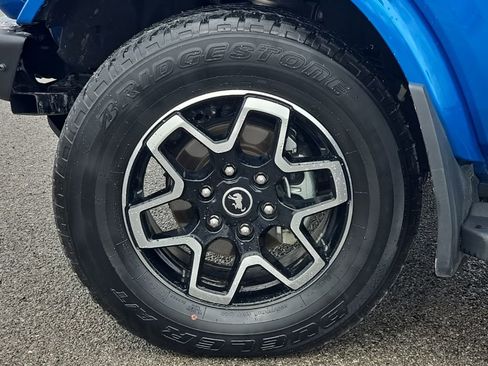 Used 2022 Ford Bronco Outer Banks AWD/4WD image 10