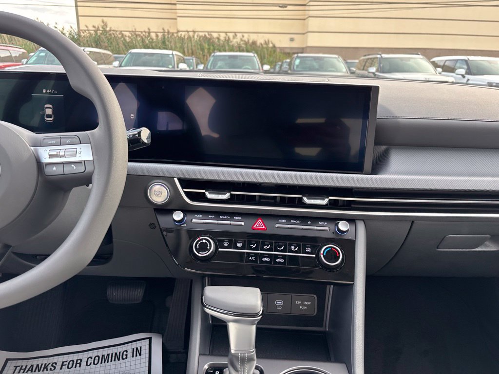 New 2026 Hyundai Sonata SE FWD image 17