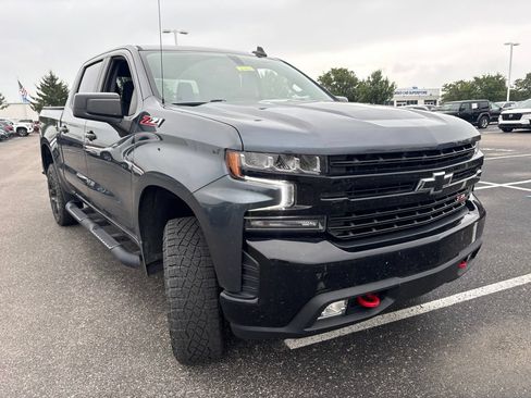 Used 2022 Chevrolet Silverado 1500 LT Trail Boss w/ Bed Protection Package AWD/4WD image 14
