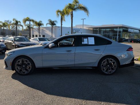 Used 2024 BMW 530i w/ M Sport Package image 7