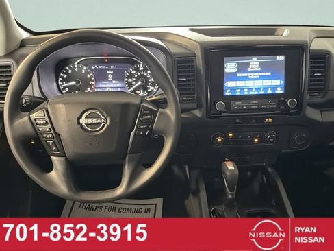 Used 2024 Nissan Frontier S w/ Technology Package RWD image 15