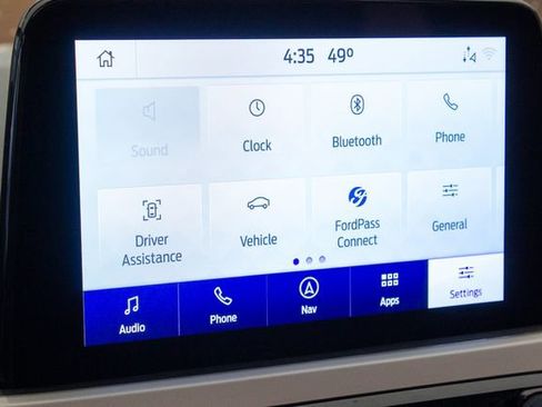 Used 2020 Ford Escape SE image 26