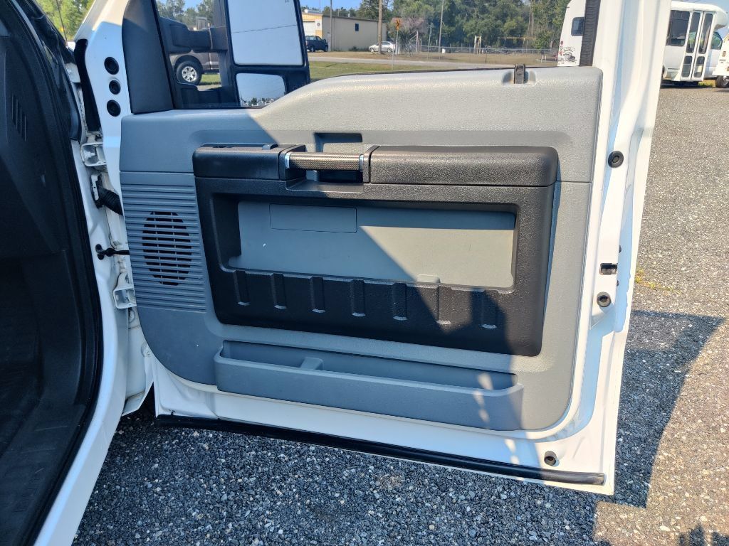 Used 2016 Ford F250 XL w/ Power Equipment Group RWD image 22