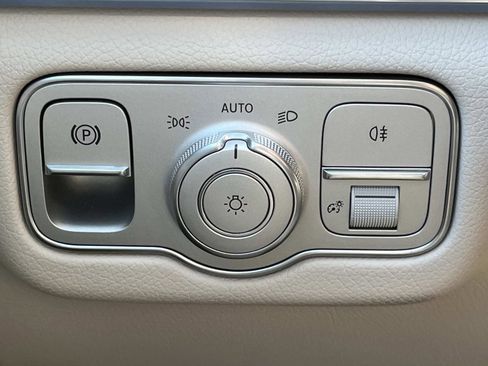 Certified 2025 Mercedes-Benz GLE 350 4MATIC image 26