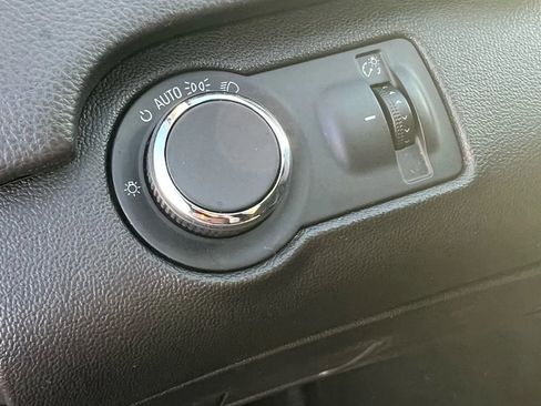 Used 2013 Buick Regal GS image 17