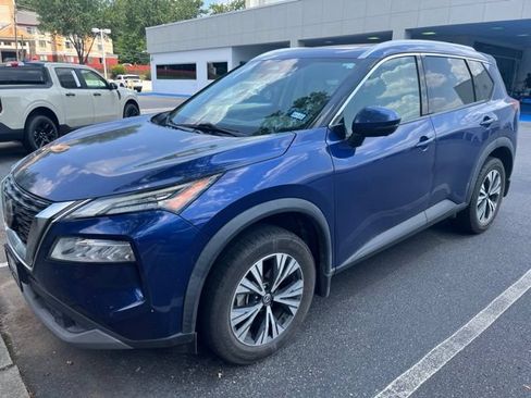 Used 2021 Nissan Rogue SV w/ Premium Package FWD image 1