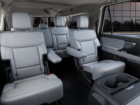New 2027 Ford Expedition Max Platinum w/ Platinum Ultimate Package AWD/4WD image 11